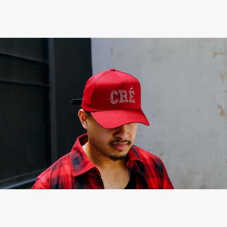 Team Precurved Strapback Cardinal