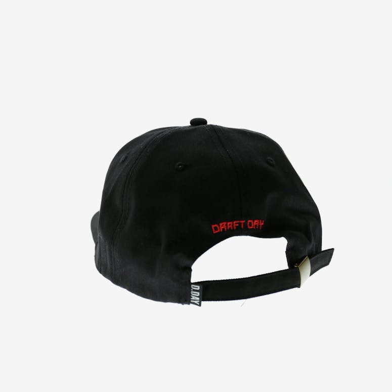Middle Man 5 Panel Strapback Black