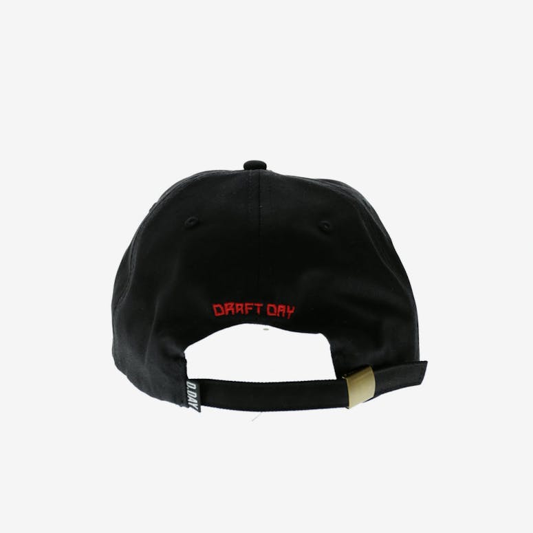 Middle Man 5 Panel Strapback Black