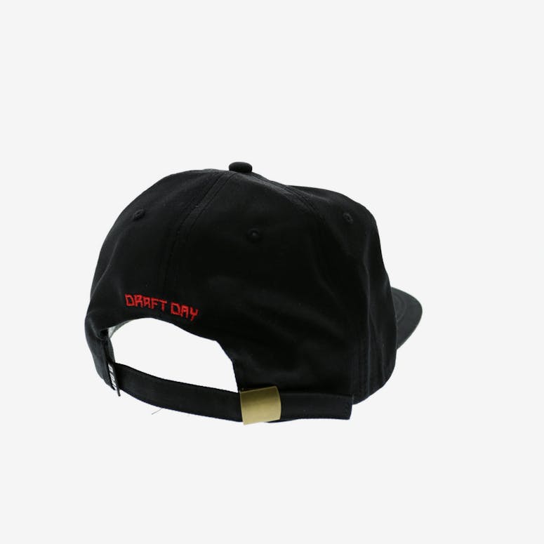 Middle Man 5 Panel Strapback Black