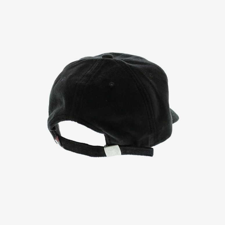 Carre Douilet Velour Strapback Black