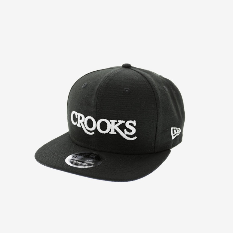 Crooks & Castles Serif Strapback Black