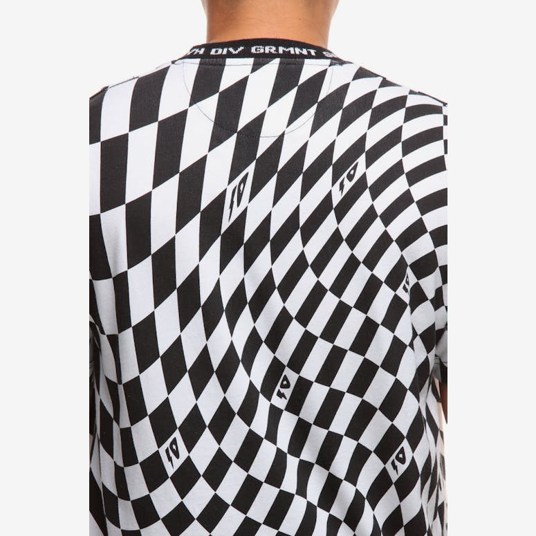 10 Deep Distortion Tee White