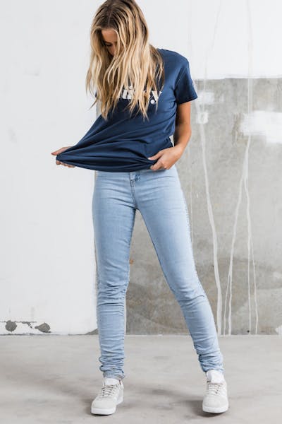 Dead Studios Skinny High Rouge Women's Jean Bleach