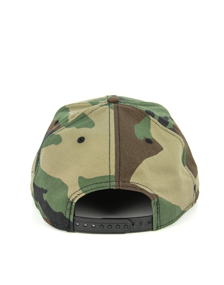 Braves Original Fit Snapback Camo/gold