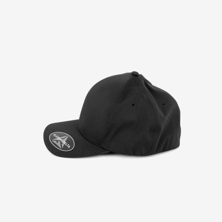 Flexfit Delta Mach Black