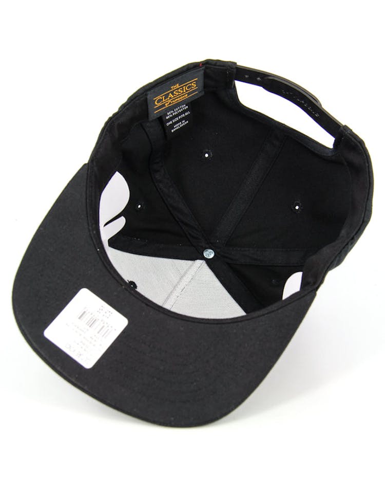 the Heart Snapback Black