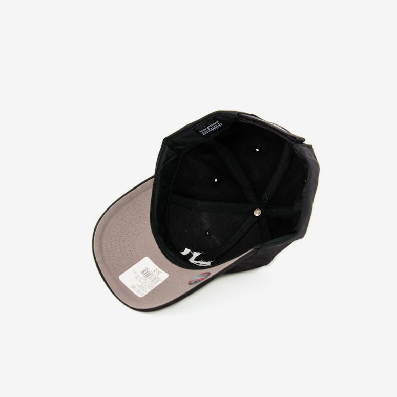 Yankees Mvp Velcro Back Black