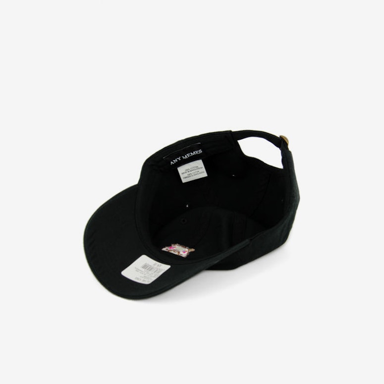 Bear Curved Strapback Black