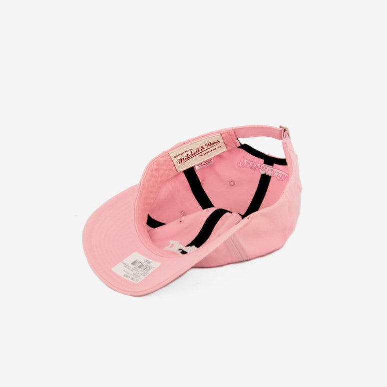 Script Chukker Strapback Pink/white