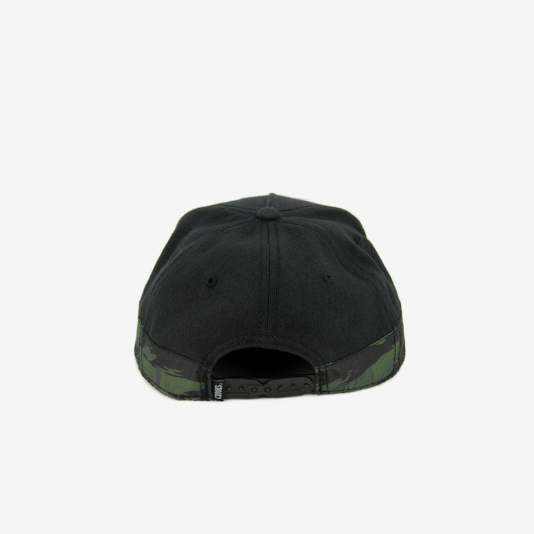 Currency Snapback Black Camo