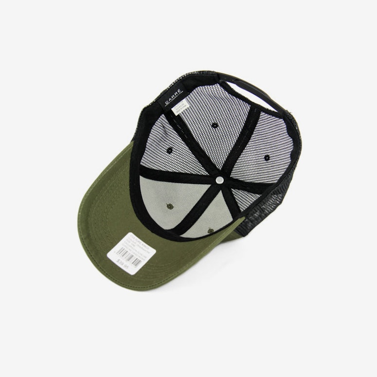 Clipped Pre Curved Trucker Olive/black
