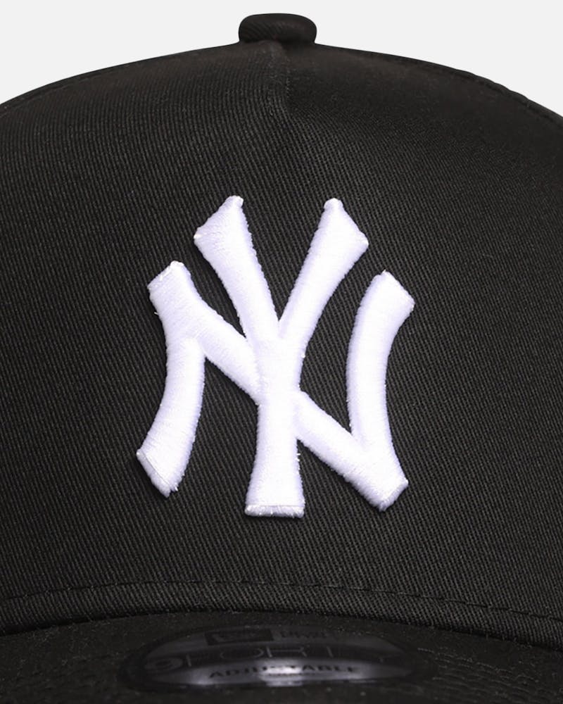 New Era Yankees 9FORTY A-Frame Snapback Black/White