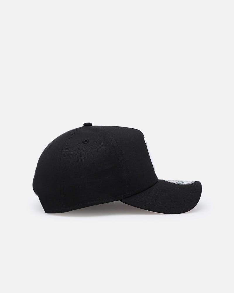New Era Pittsburgh Pirates 'Pink Satin Hearts' 9FORTY A-Frame Snapback Black/White