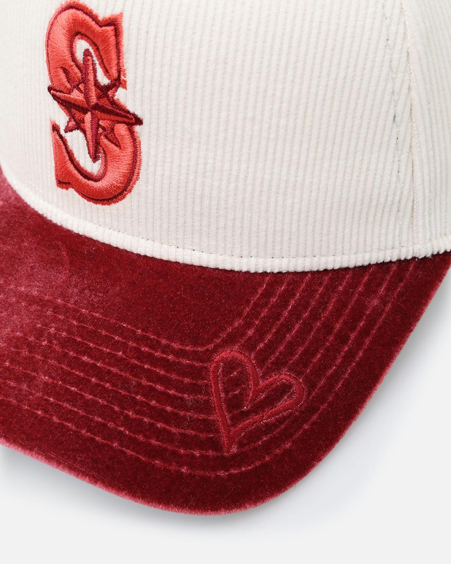 New Era Seattle Mariners 'Premium Corduroy Velvet' 9FORTY A-Frame Snapback Chrome White/Cardinal