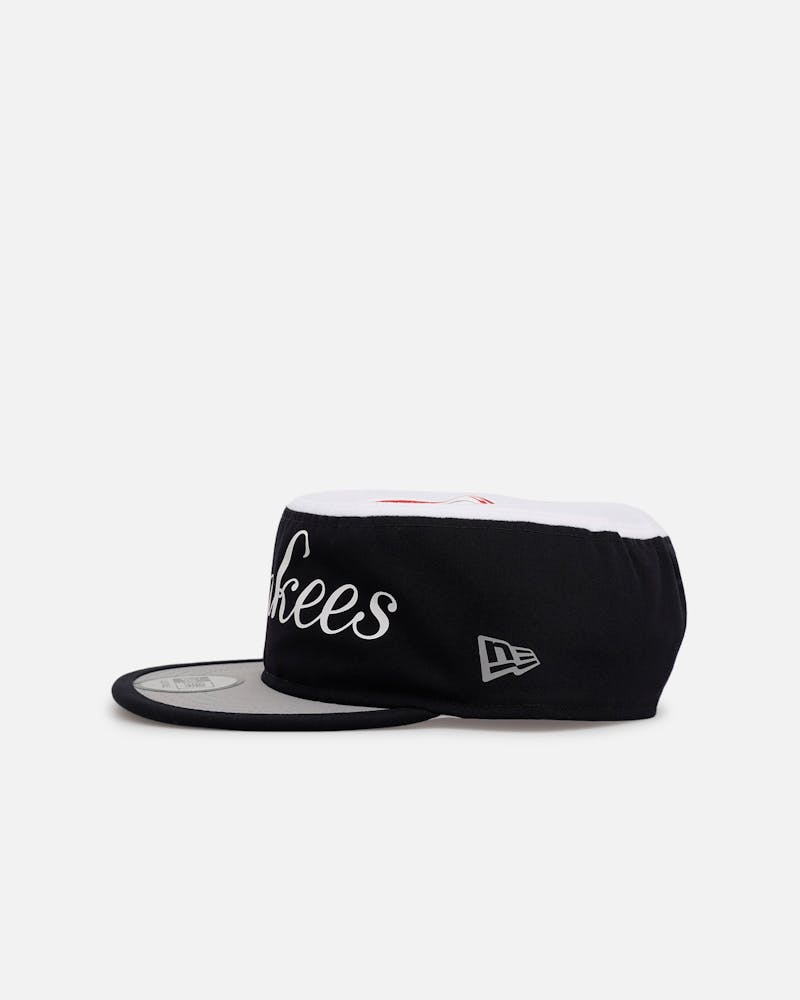 New Era New York Yankees 'Spring Injection' Painter Retro Snapback Navy