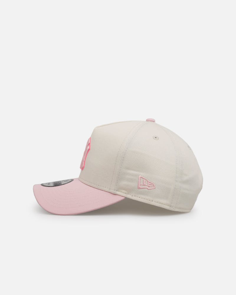 New Era New York Yankees 'Lover's Club' 9FORTY A-Frame Snapback Chrome