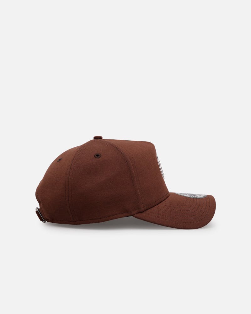 New Era Chicago Cubs 'Cozy 2.0' 9FORTY A-Frame Strapback Brown