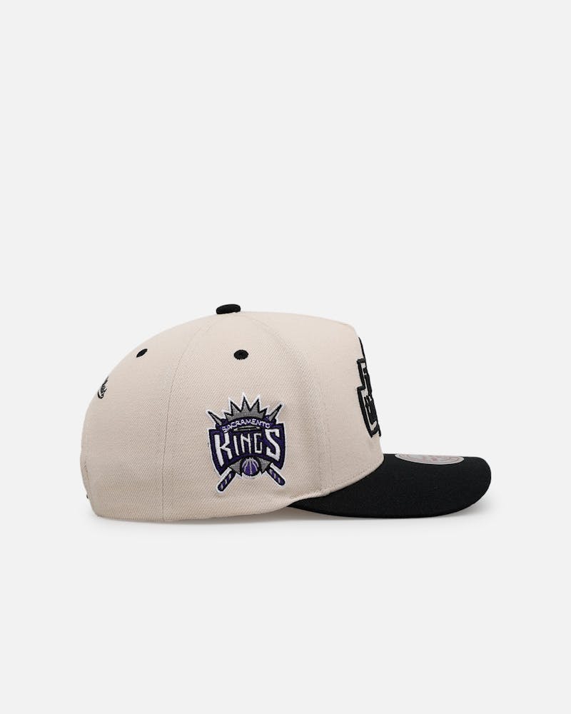 Mitchell & Ness Sacramento Kings 'I Love This Game' Pro Pinch Snapback Natural/Black