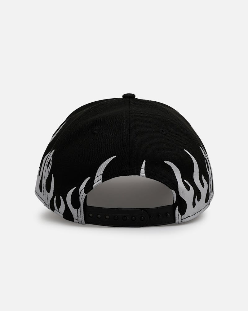 New Era Oakland Athletics 'Metallic Flames' 9FORTY A-Frame Snapback Black/Silver