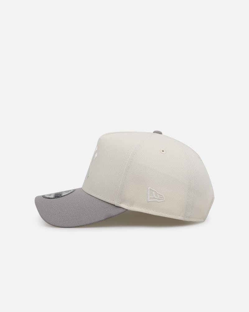 New Era New York Yankees 'Too Clean' 9FORTY A-Frame Snapback Chrome