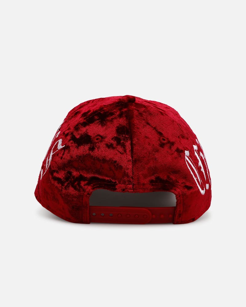 New Era Chicago Bulls 'Crushed Velvet Dreams' 9FORTY A-Frame Snapback Maroon