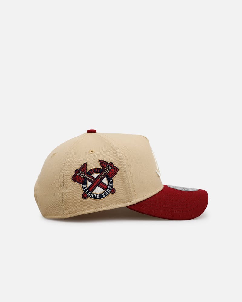 New Era Atlanta Braves 'Vintage' 9FORTY A-Frame Snapback Vegas Gold