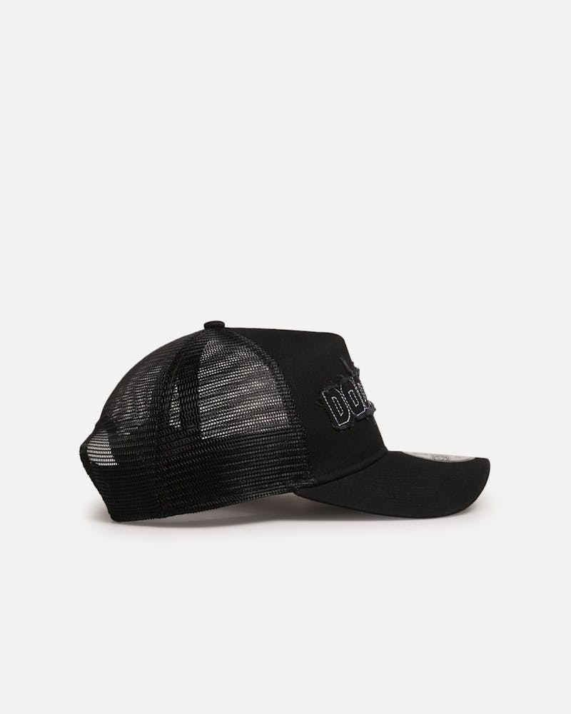 New Era Los Angeles Dodgers 'Distressed' 9FORTY A-Frame Trucker Snapback Black/White