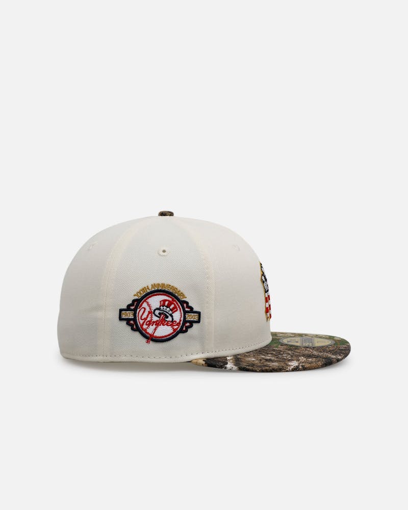 New Era New York Yankees 'Stars And Stripes' 59FIFTY Fitted Chrome
