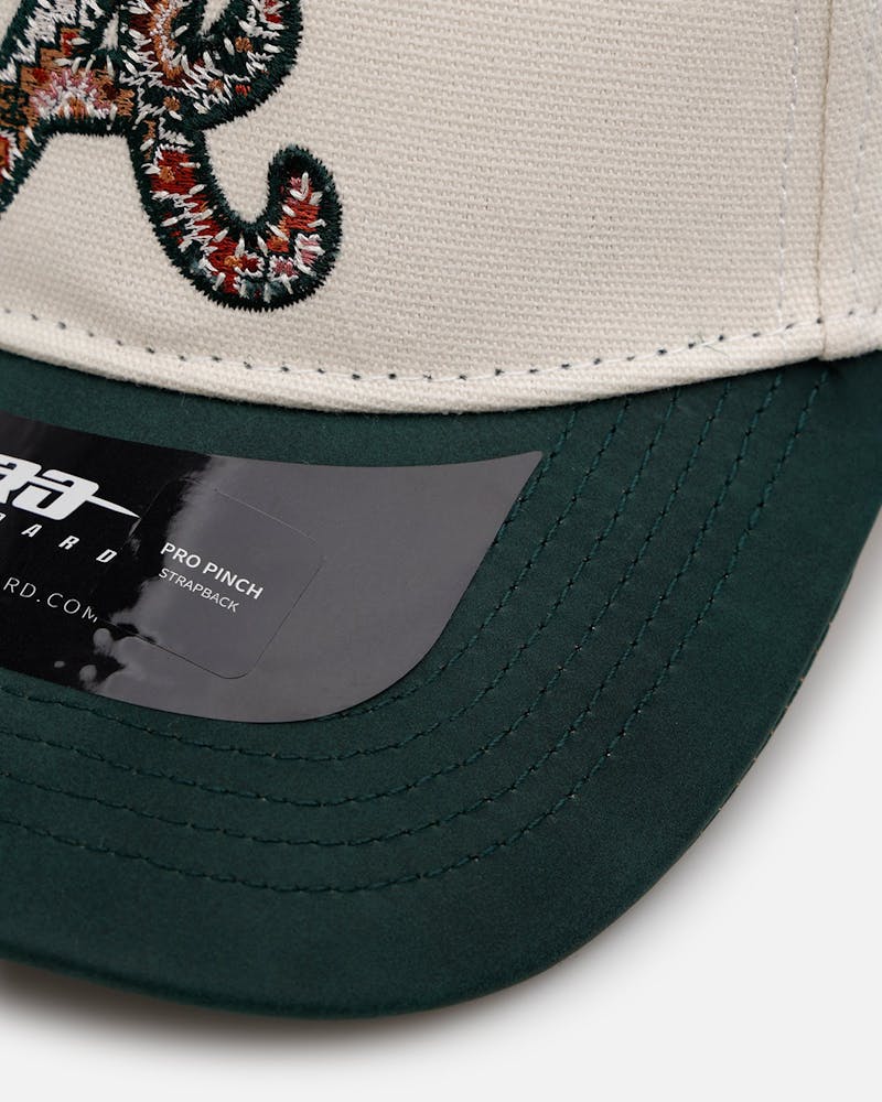 Pro Standard Atlanta Braves 'Tapestry 2.0' Pinch Front Strapback Dark Green