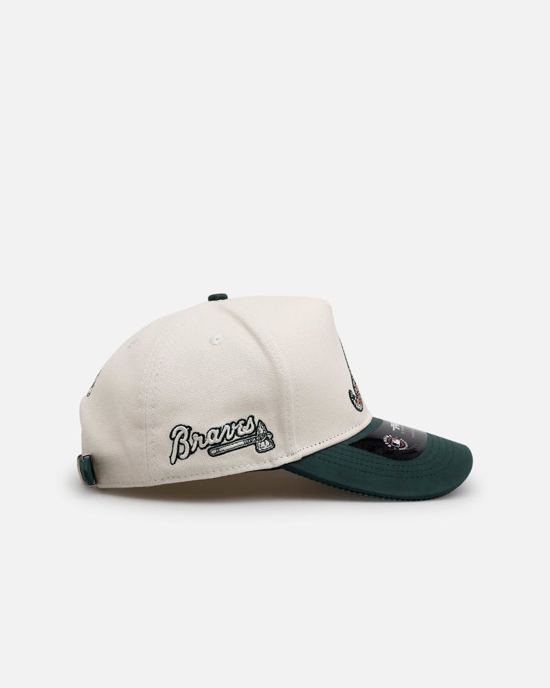 Pro Standard Atlanta Braves 'Tapestry 2.0' Pinch Front Strapback Dark Green