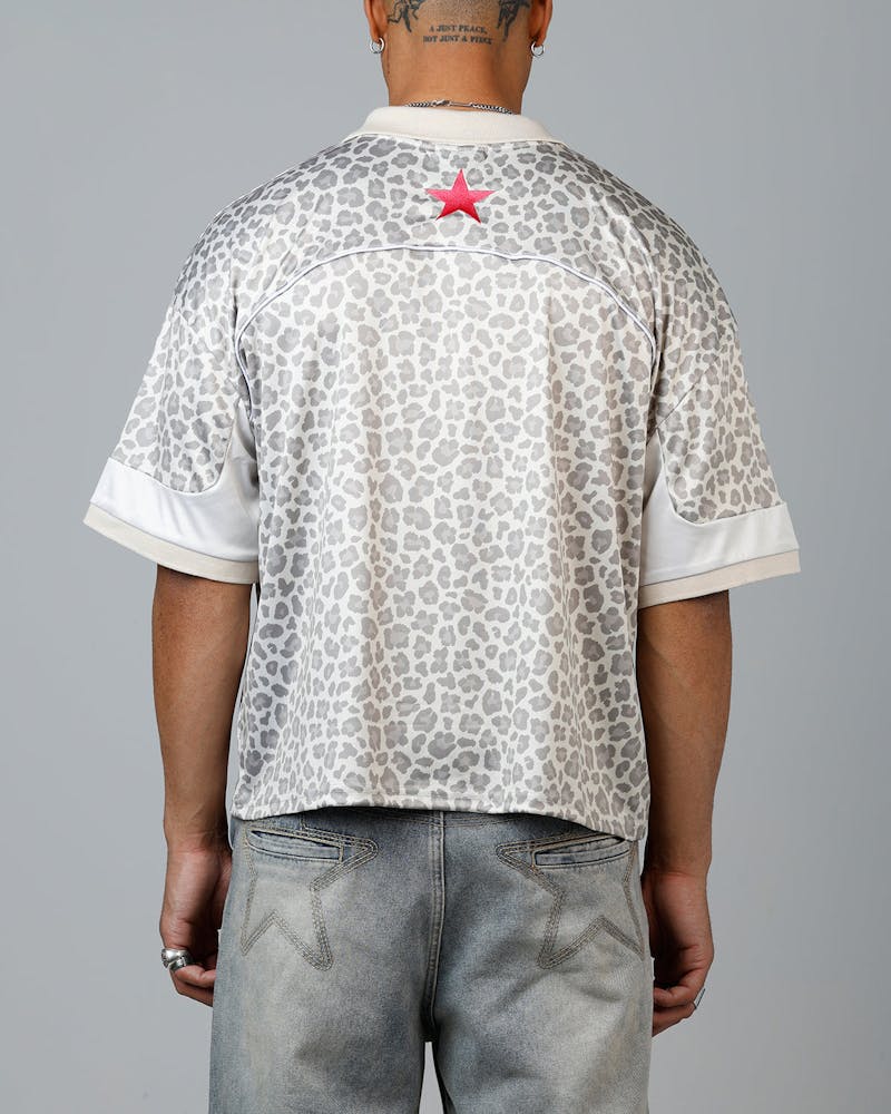 Loiter Art Studio United Jersey Snow Leopard