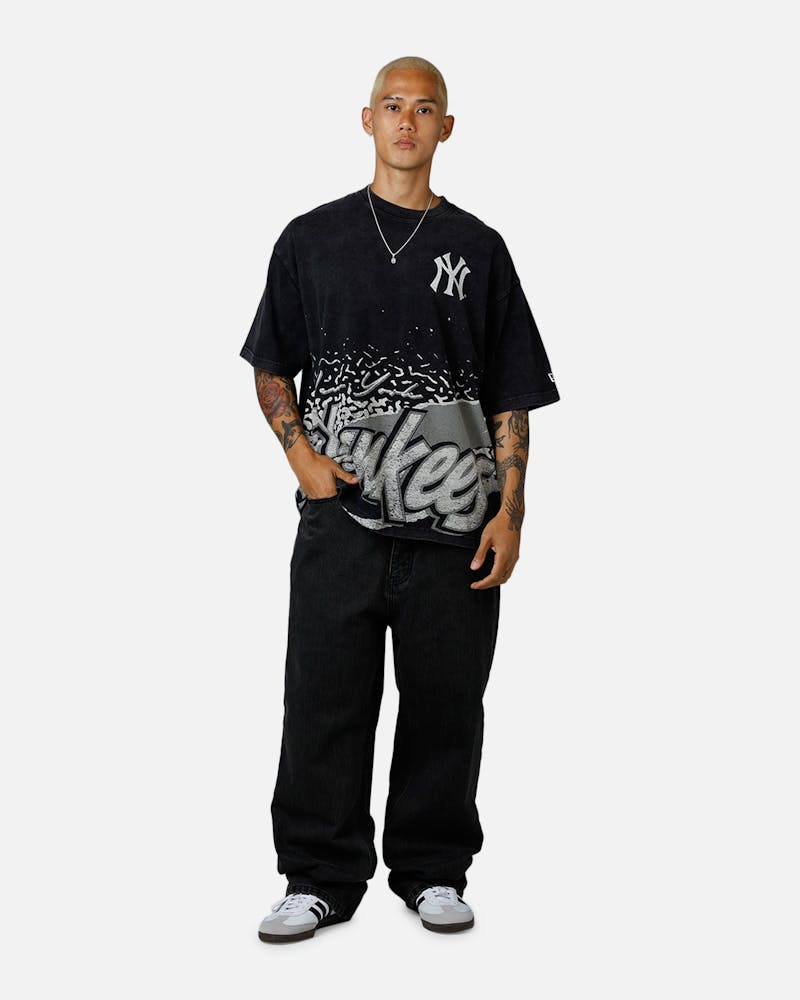 New Era New York Yankees Sport Class T-Shirt Washed Black