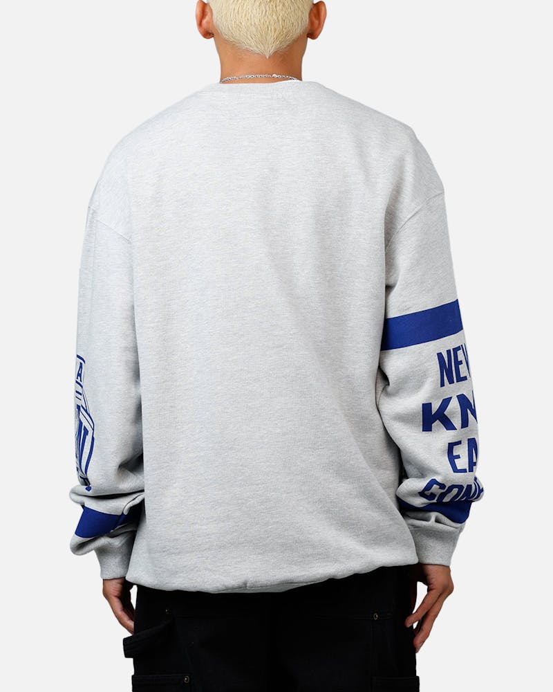 Mitchell & Ness New York Knicks Letterform Crewneck Grey Marle/Official Team Color