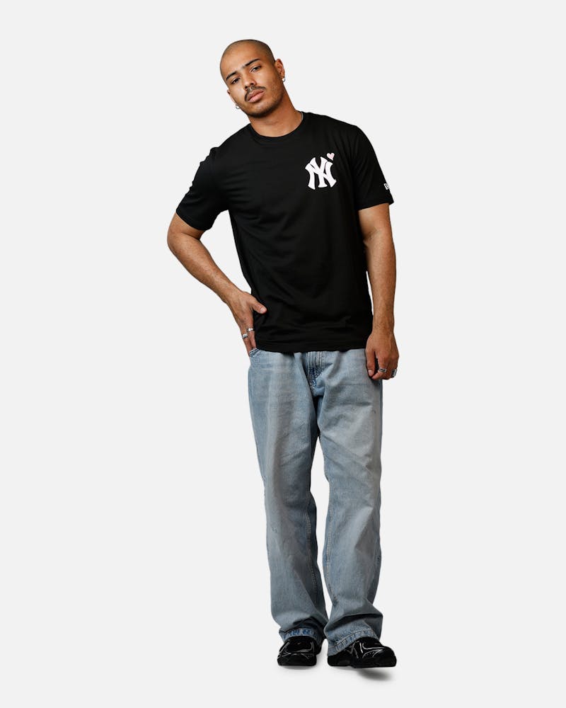 New Era New York Yankees Heart T-Shirt Black