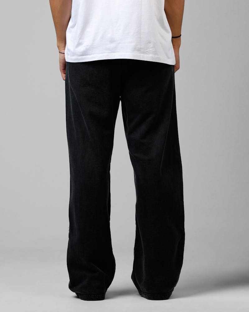 Loiter Inferno Sweatpants Washed Black