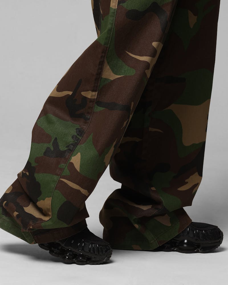Loiter Collateral Baggy Jeans Woodland Camo