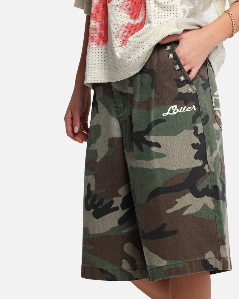 Loiter 3 Quarter Shorts Woodland Camo