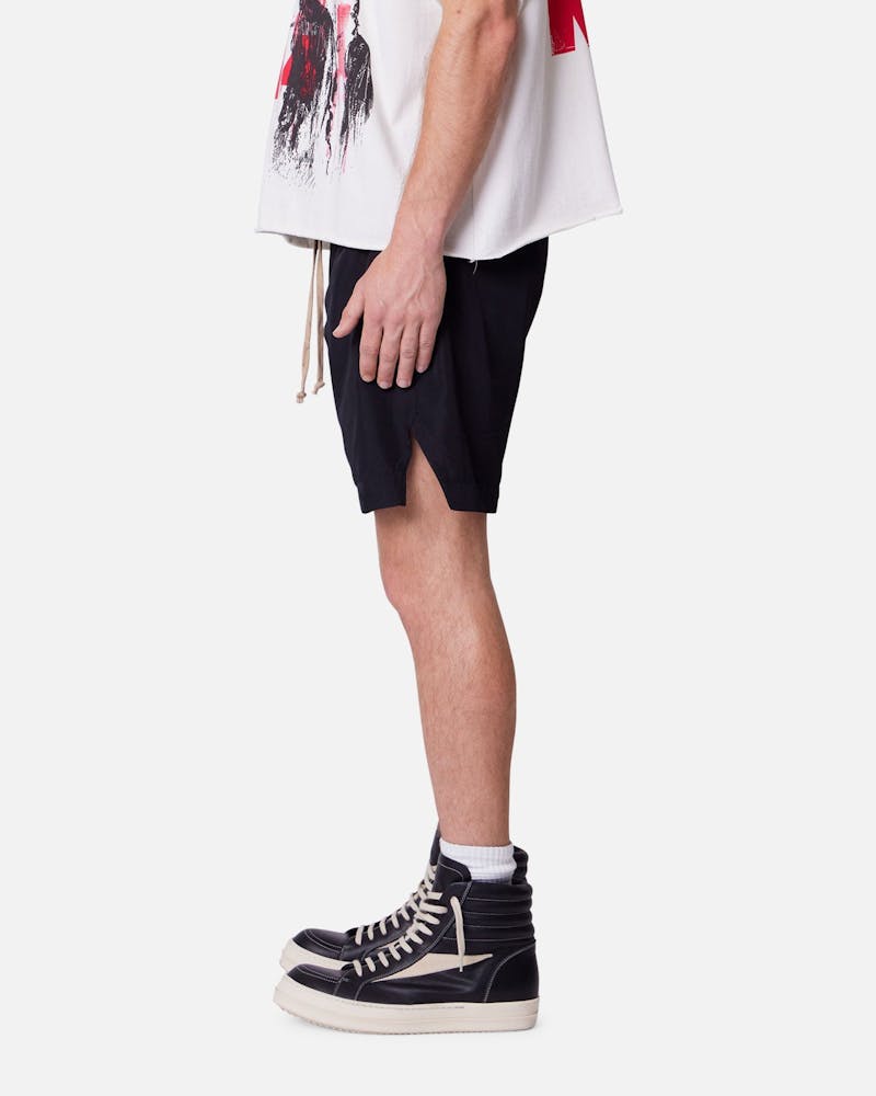 MNML Lightweight Zippered Shorts Black