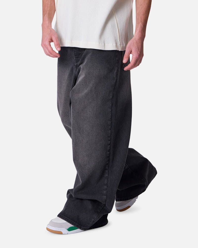 MNML Rave Washed Jeans Vintage Black