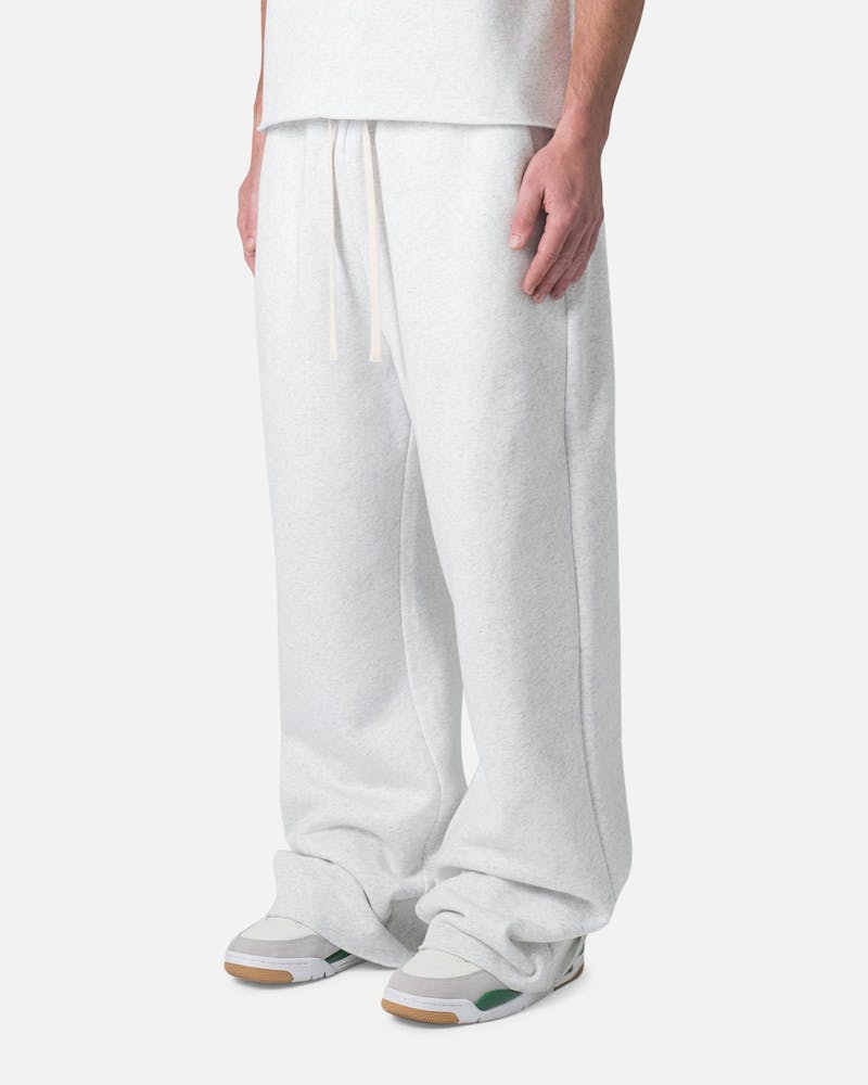 MNML Ultra Baggy Washed Sweatpants Heather Grey