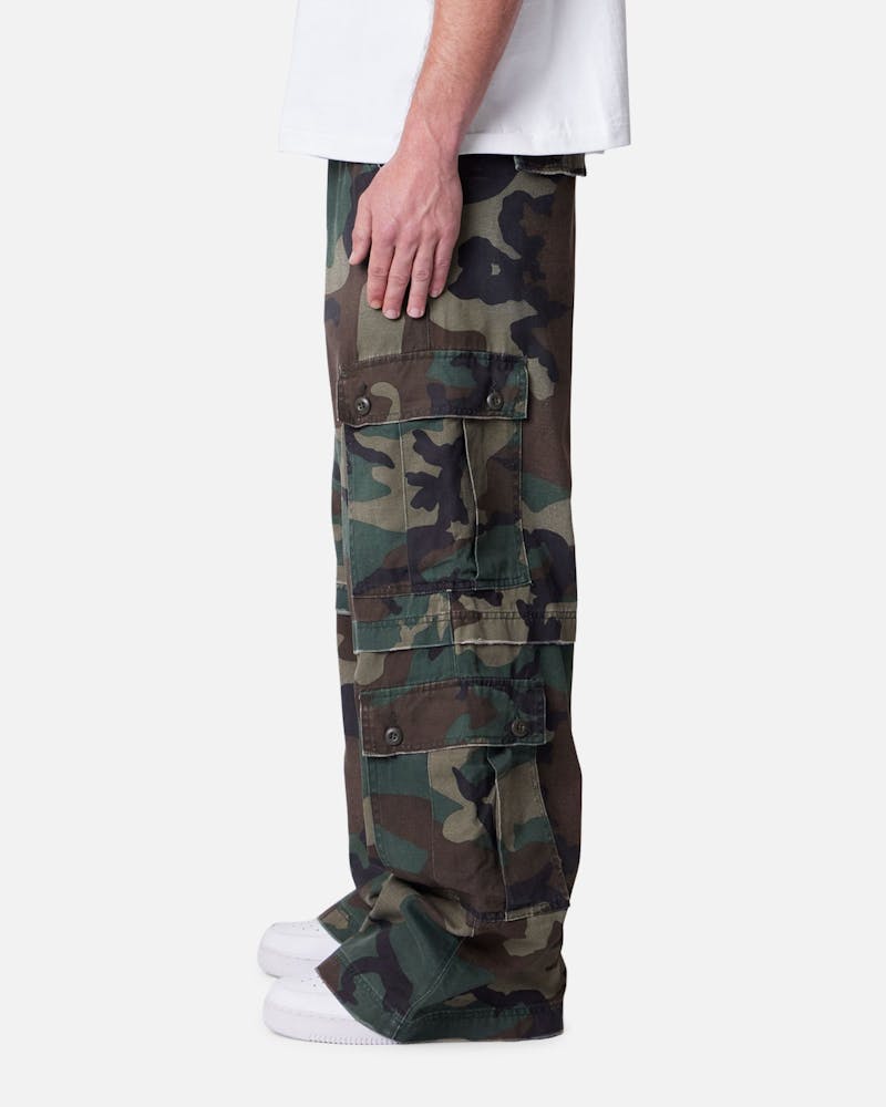 MNML Rave Distressed Cargo Pants Distressed Camo