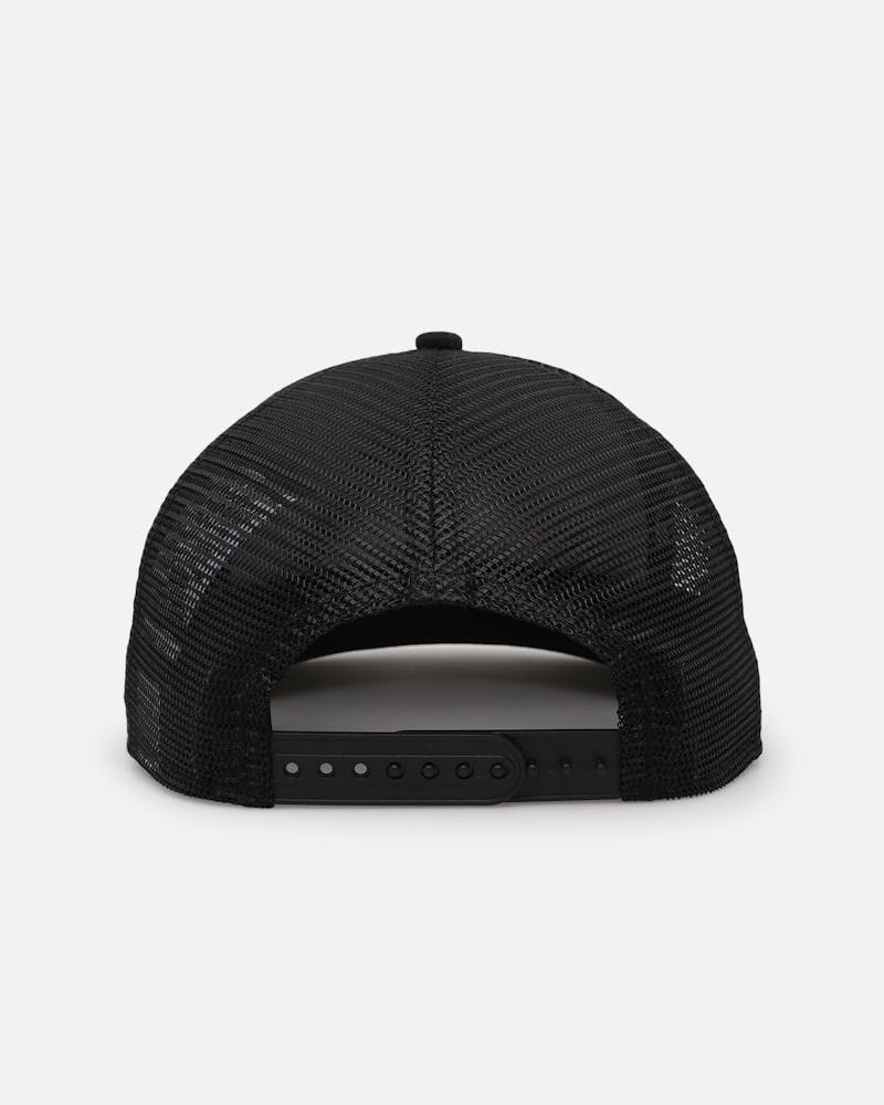 New Era Los Angeles Dodgers 'Podium Pack' Pre-Curved Golfer Trucker Snapback Black/Metallic Gold
