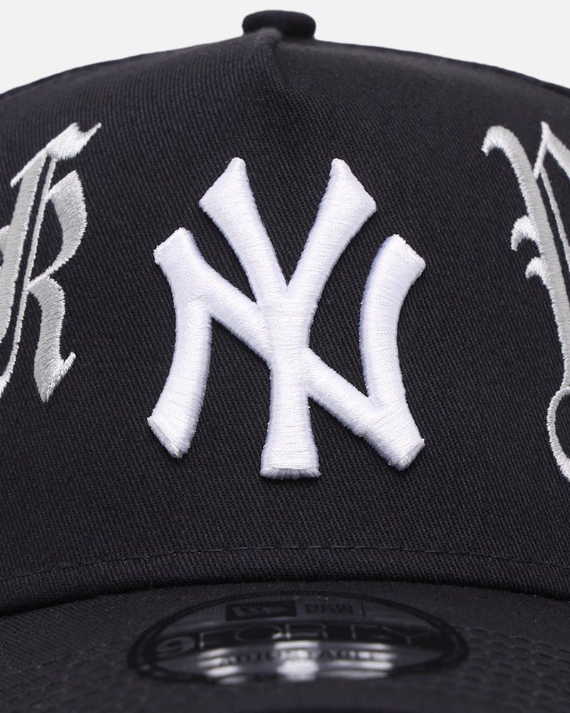New Era New York Yankees 'Goth Script' 9FORTY A-Frame Snapback Navy/Grey