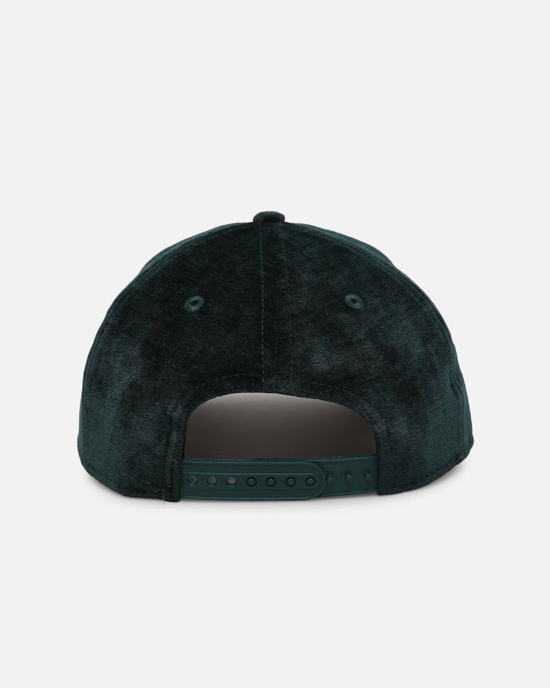 New Era New York Yankees 'Plush Chenille' 9FORTY A-Frame Snapback Dark Green