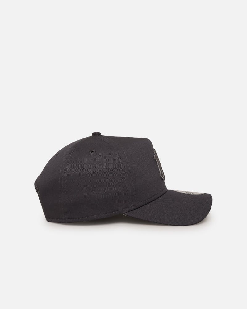 New Era New York Yankees 'Gray Tonal Rose Embroidery' 9FORTY A-Frame Snapback Gray