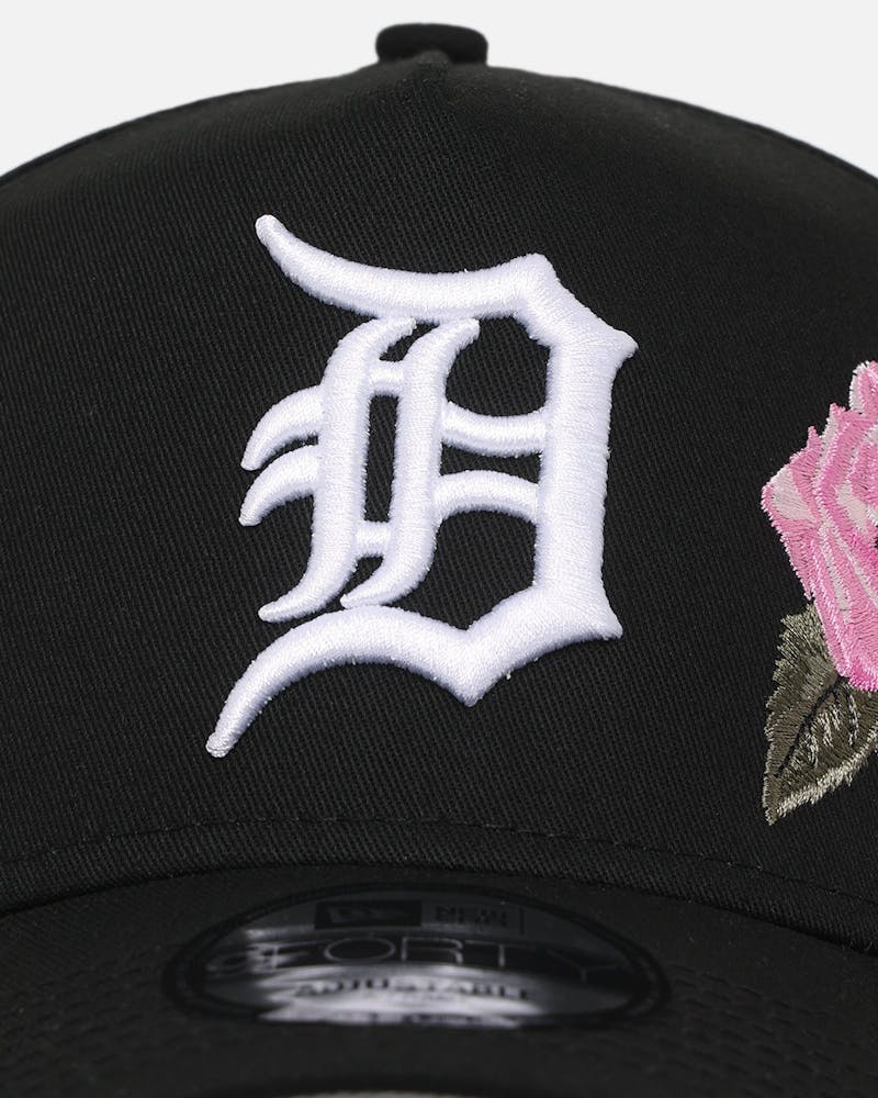 New Era Detroit Tigers 'Rose Embroidery' 9FORTY A-Frame Snapback Black/Pink