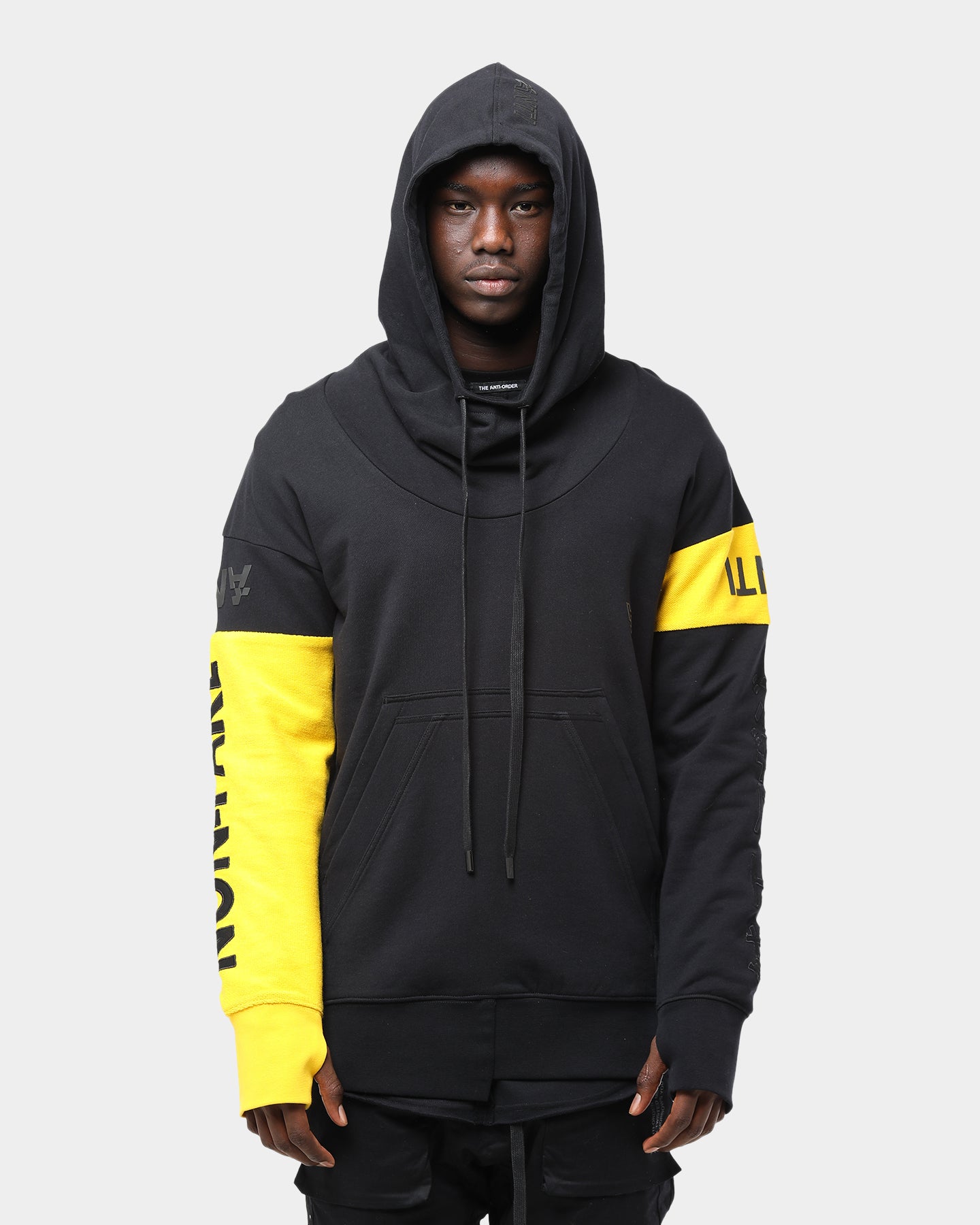 hoodie black yellow