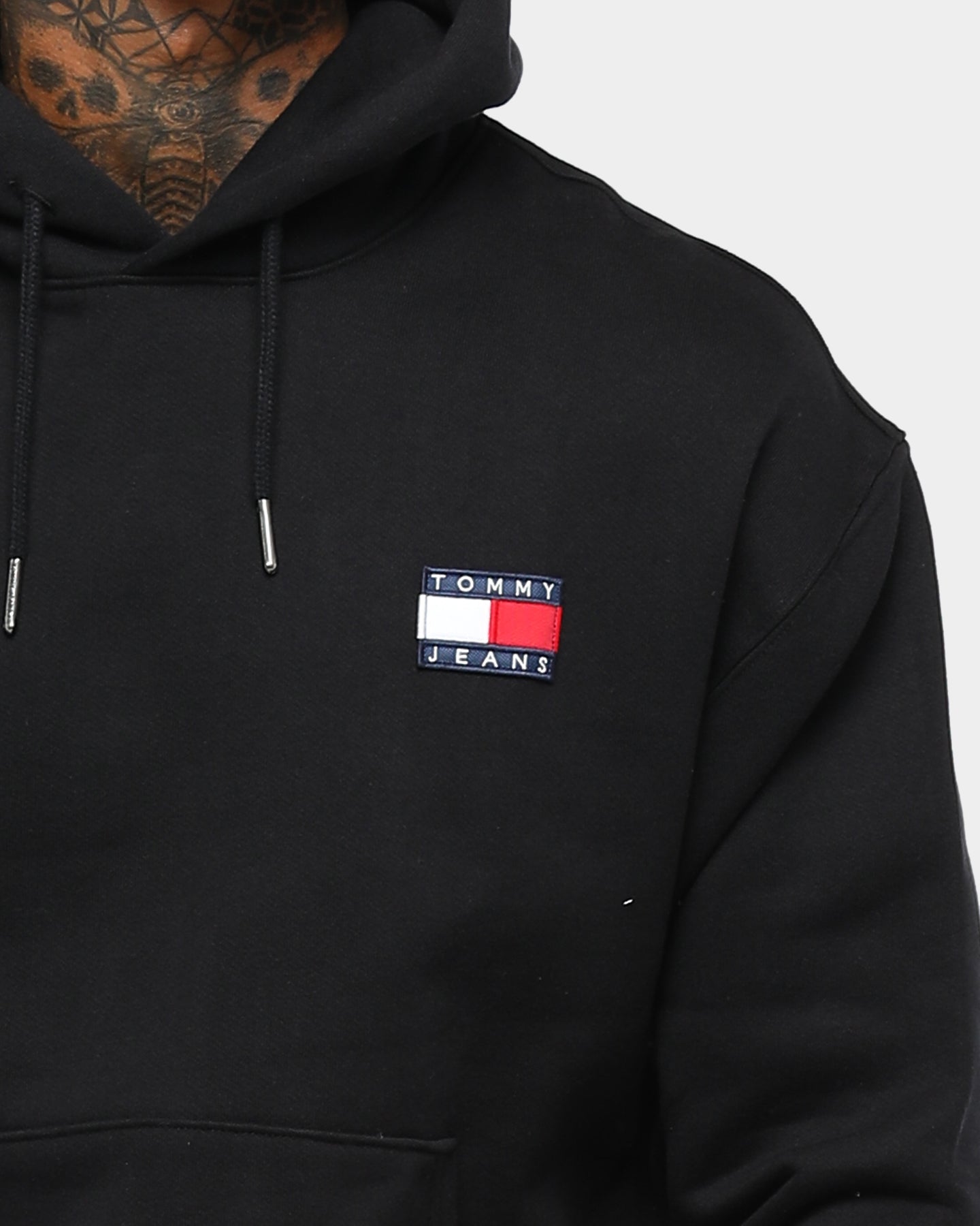 tommy black hoodie