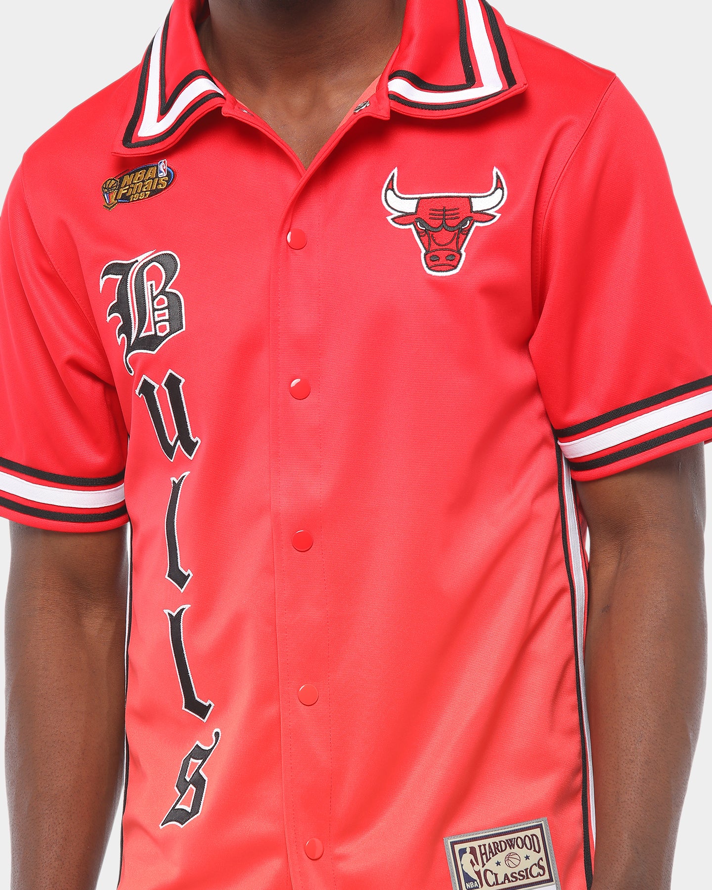 chicago bulls button up jersey